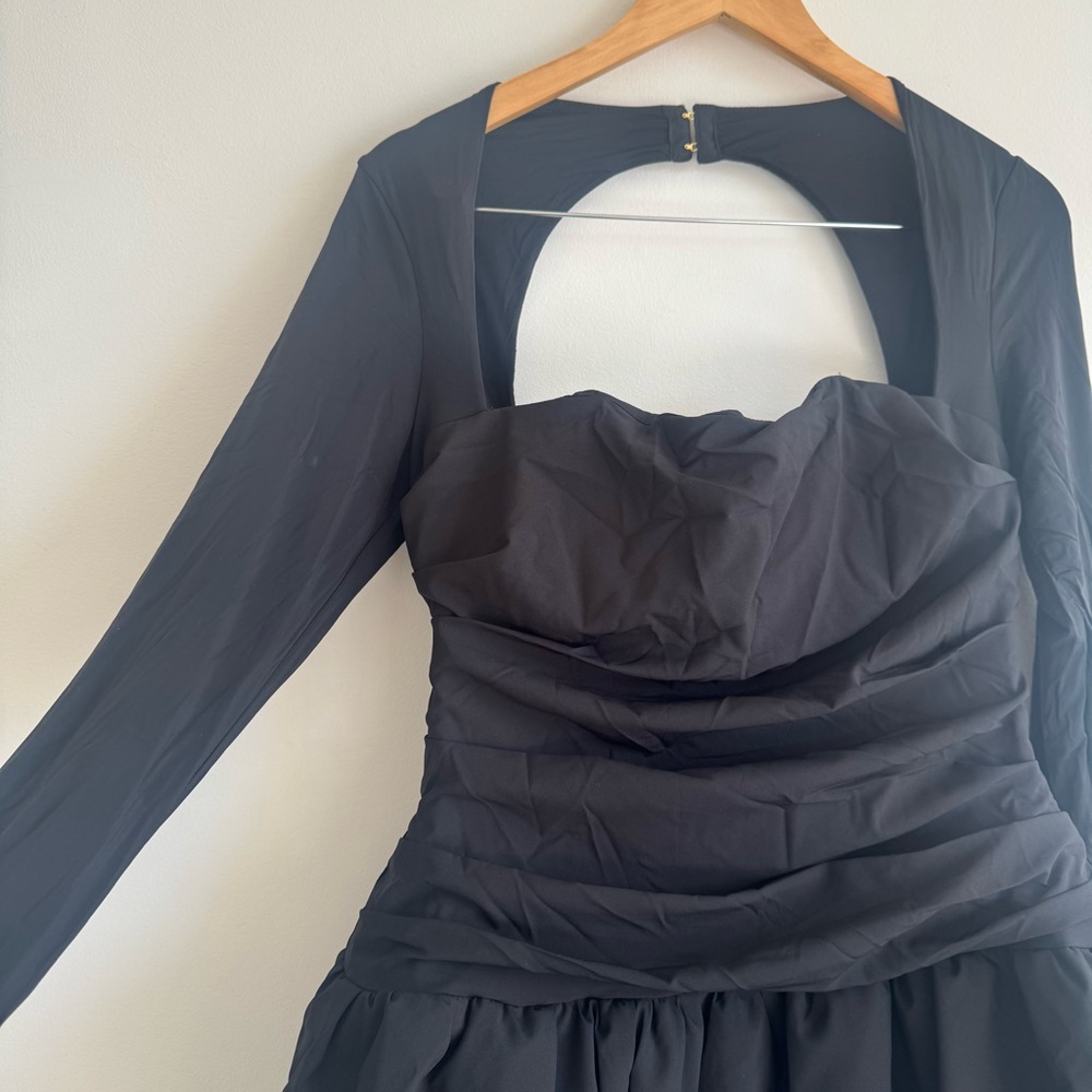 Oh Polly | Viola Long-Sleeve Bubble Hem Mini Dress in Black ~ NWT US 10 - Picture 8 of 11